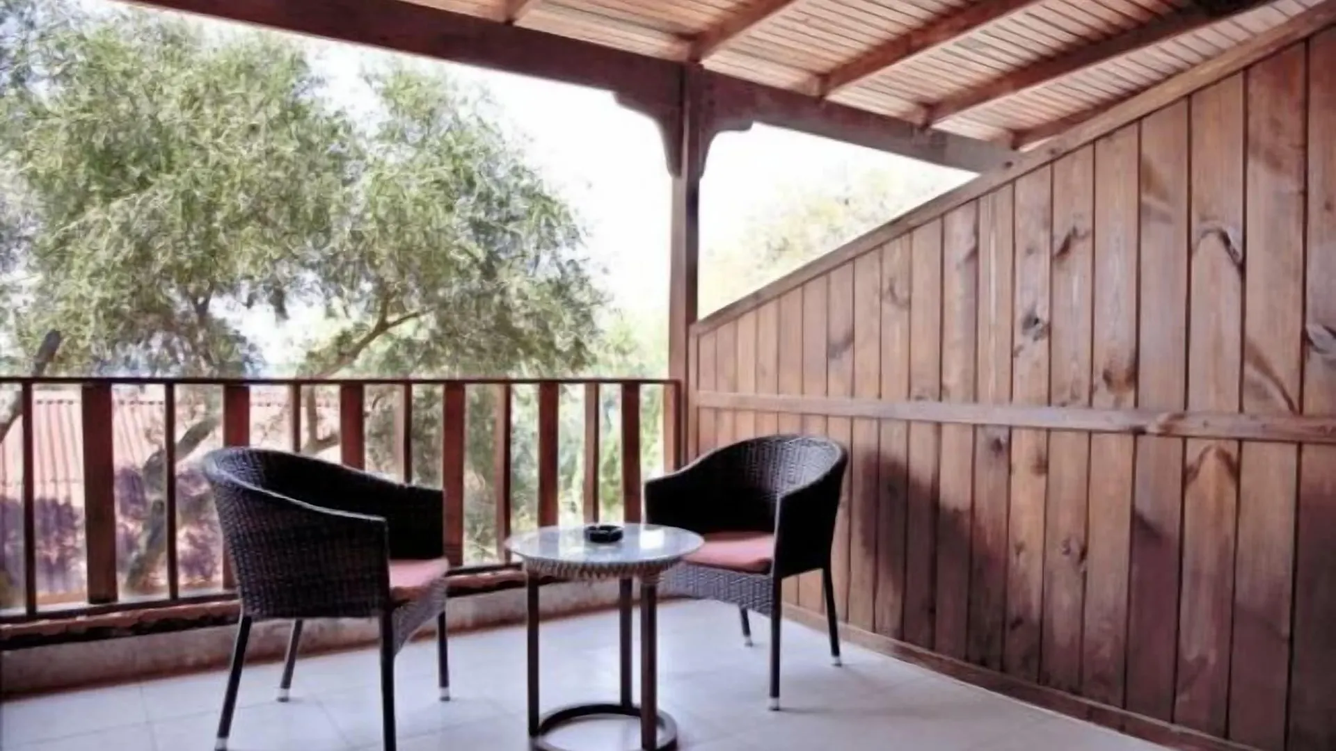 Şahin Motel&Restaurant Yalıçiftlik 2*,