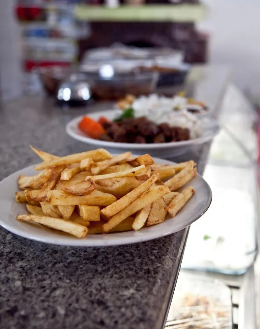 Şahin Motel&Restaurant Yalıçiftlik